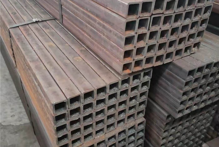 八宿Q355无缝方管