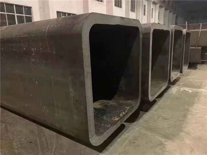 八宿大口径无缝方管